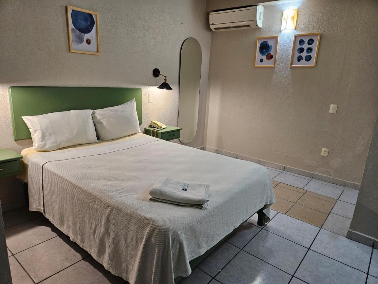 Hotel Punto Poza Rica Luaran gambar