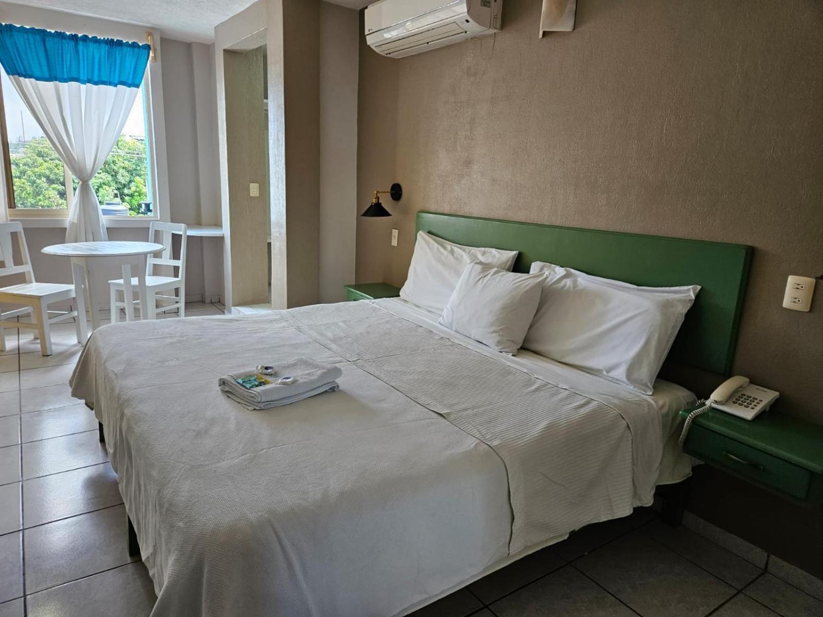 Hotel Punto Poza Rica Luaran gambar