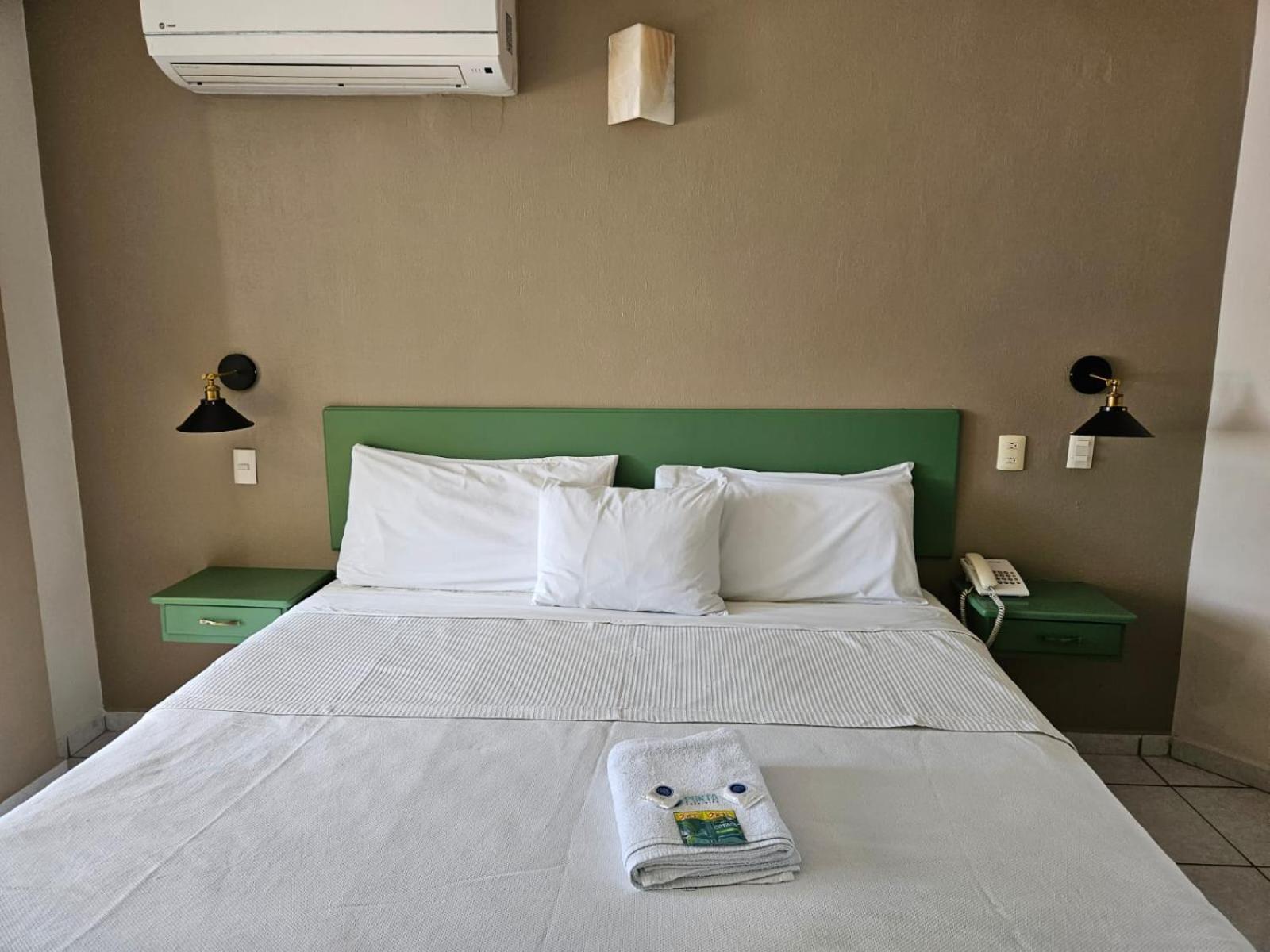 Hotel Punto Poza Rica Luaran gambar