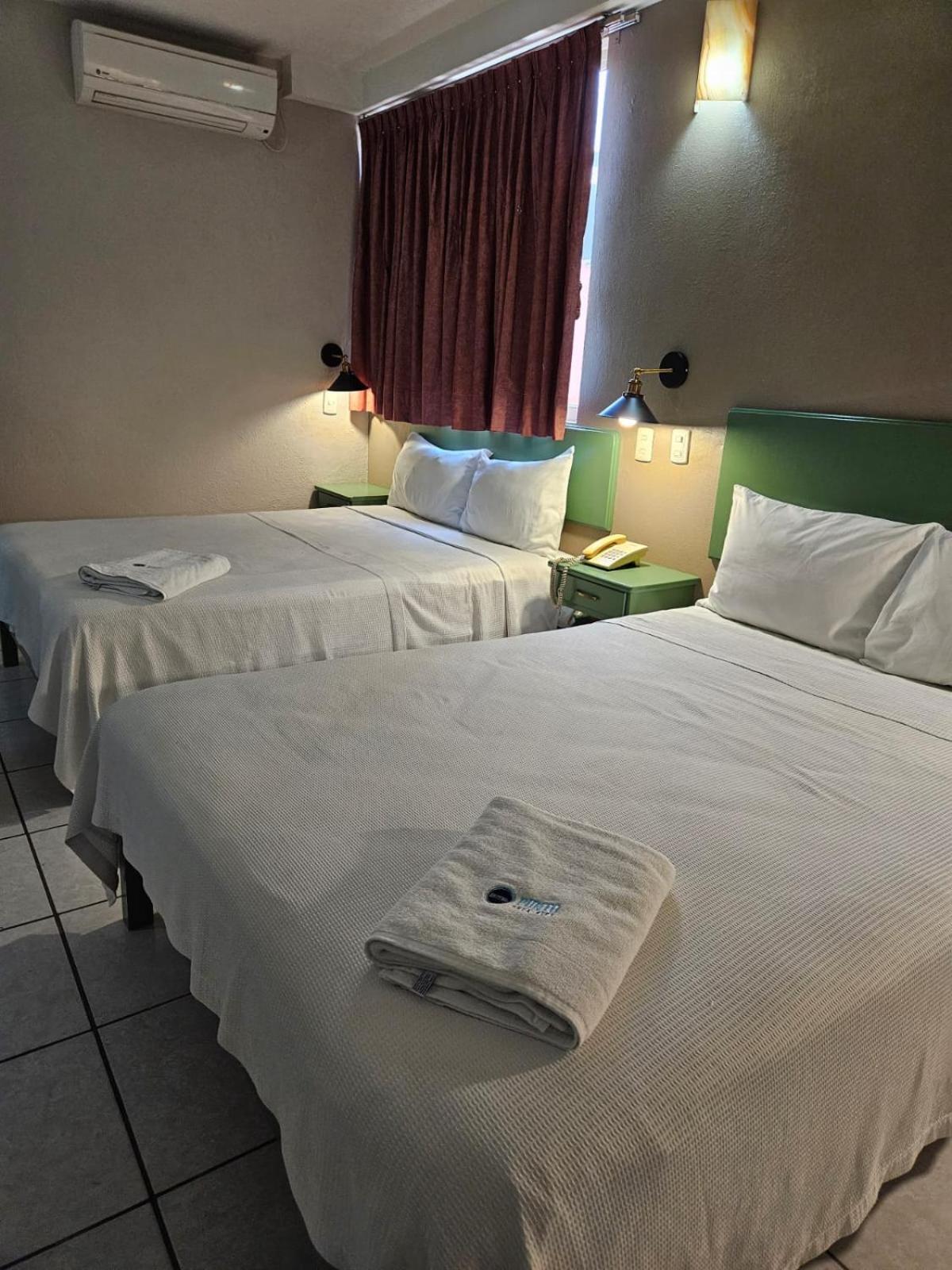 Hotel Punto Poza Rica Luaran gambar